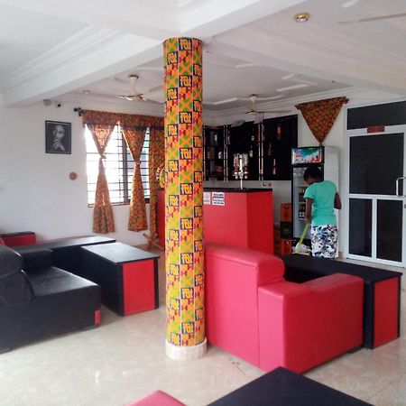 Amanfro Ohene David Guest House מראה חיצוני תמונה